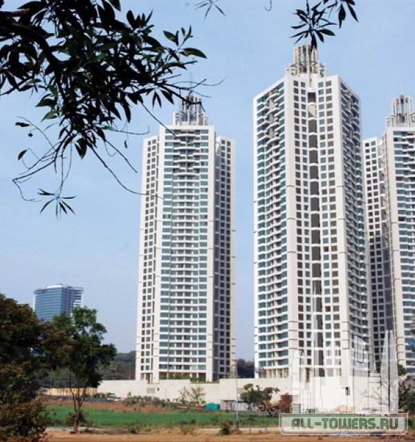 oberoi woods towers