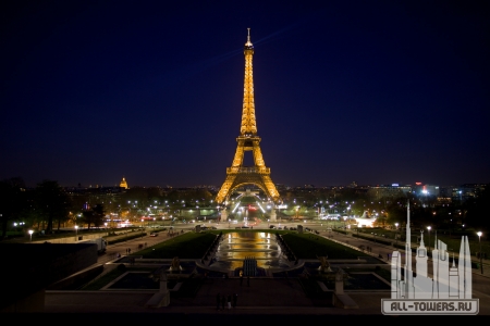 Eiffel_Tower__night_photo_057981_