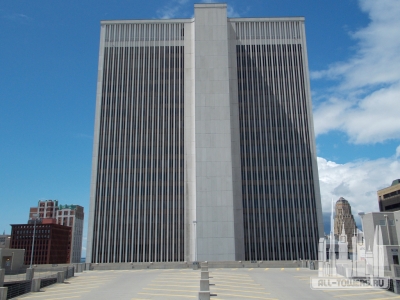 7788819758_00c0e2792c_b