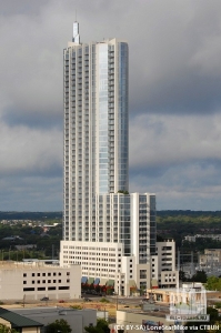 360condominiums_ext-overall_(cc-by-sa)lonestarmike