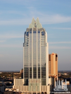 frostbanktower_ext-overallcontext_(cc-by)pixajen