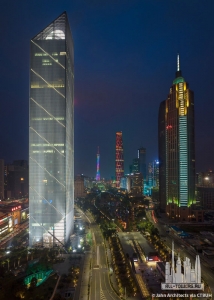 leatopplaza_ext_overal_incontextnight(c)murphyjahn