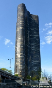 lake-point-tower_john-w-cahill2