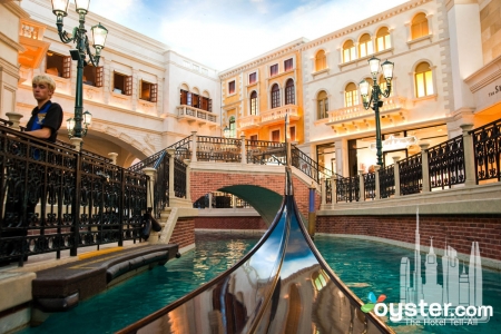 the-strip-strip-v17674-1280