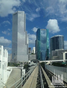 miamitower_ext_overallview01_(c)dan_safarik