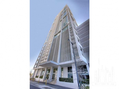 ten-museum-park-2-bedroom-condo-for-sale-1040-biscayne-blvd-bl-unit-2607-mls-a2028516-562dea00d7e9e
