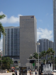 miamicenter_ext1_(c)annirao