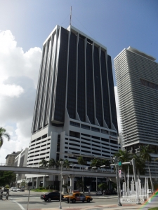 One_Biscayne_Tower_from_the_southeast