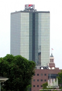1sttennesseebankbuilding_ext-front_(cc-by)brianstansberry