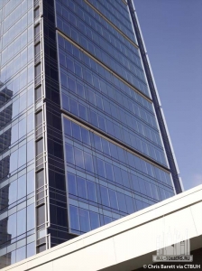 oneindianasquare_ext-detail2_(c)chris_barett