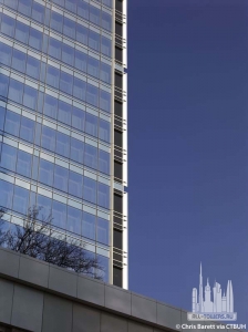 oneindianasquare_ext-detail_(c)chris_barett