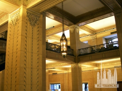 powerandlightbuilding_int-lobby