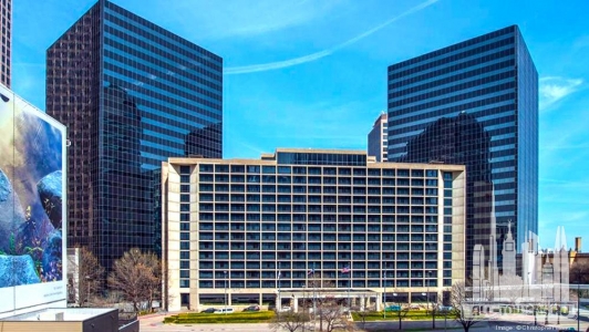 plaza-of-the-americas_1200xx1000-563-0-63