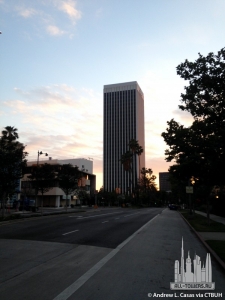 5900-wilshire_andrew-l-casas6