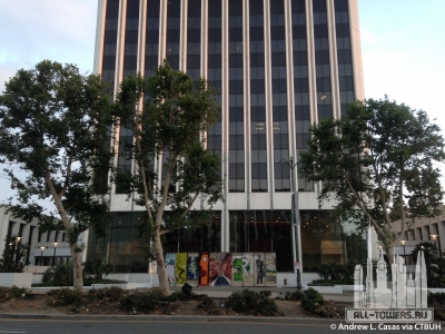 5900-wilshire_andrew-l-casas9