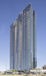 ten-thousand_lester-ali3