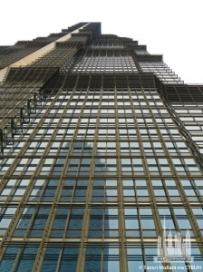 jinmao_ext-lookingup1(c)tm