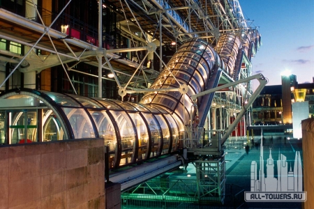 6-centre-georges-pompidou-6 (© Paris Tourist Office - Photographer  Alain Potignon - Architect  Renzo Piano et Richard Rogers)