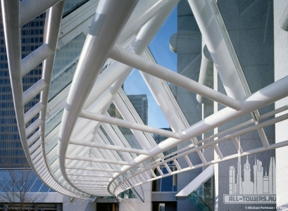 suntrustplaza_ext-entrancedetail_(c)michaelportman