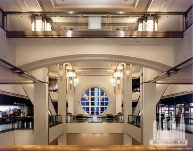 900NorthMichiganAve_Interior-Atrium2_(c)KPF