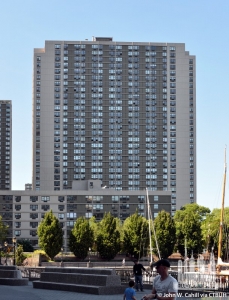 400-gateway-plaza_john-w-cahill2