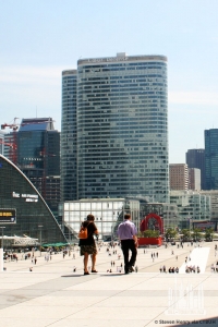 cour-defense_ext-overallview_(c)stevenhenry