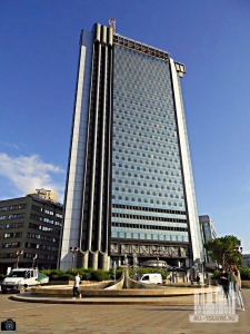 22060359692_3888be2ee1_b