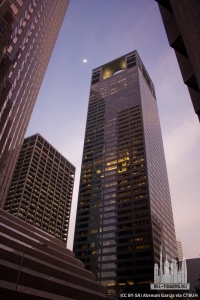 centerpointenergyplaza_ext-updusk_(cc)abreumgarcia