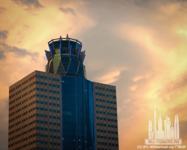 memorialhermanntower_ext-top_(ccby)jwsherman