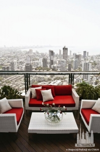 imperialtowers_int-rooftopbalcony_(c)shapoorjipallonji