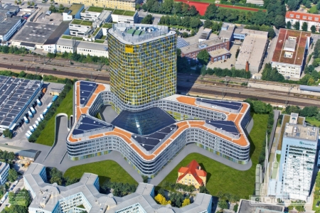 369964895-adac-zentrale-muenchen-EhL7NWd7lef