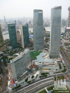 shanghaiifc_exterior-birdseye_(c)aecom