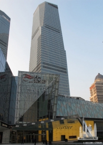 shanghaiifc_exterior-northtower_(c)aecom