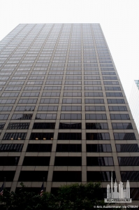 180nlasalle_ext-side_(c)aricaustermann