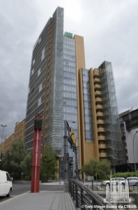 debishouse_ext-full_(c)terrimeyerboake