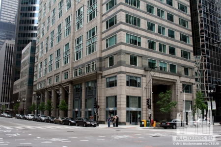 303wmadison_ext-base_(c)aricaustermann