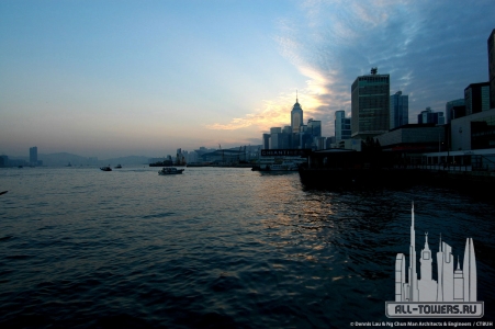 centralplaza_ext-dawn_(c)dennislau