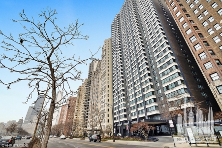 3e00dd657bf1e82e6cda117eed40b27d