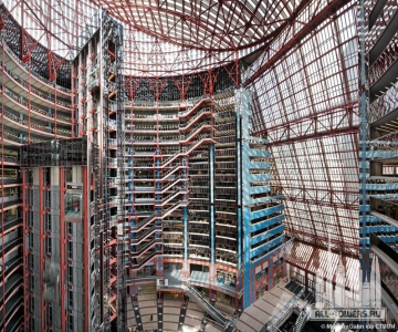 thompsoncenter_int-atrium2_(c)rainerviertlbock