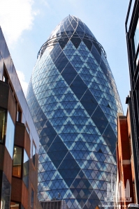30st_maryaxe_ext-overallview_(c)stevenhenry