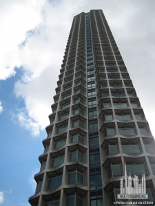 centrepoint_ext-upside_(c)philipoldfield