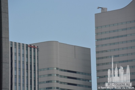 queen-s-tower-c_terri-meyer-boake1