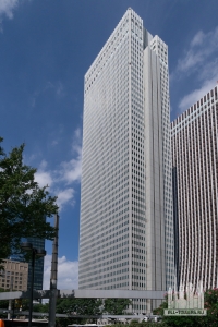 Shinjuku-Nomura-Building-01