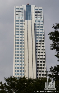 shinjuku-nomura-building_terri-meyer-boake1