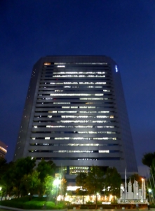 Matsushita_IMP_Building_at_night