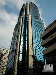 PIAS_Tower_-_panoramio