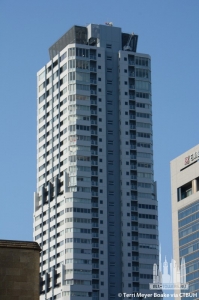 d-grafort-osaka-n-y-tower-higobashi_terri-meyer-boake3