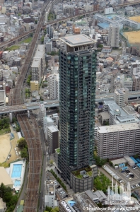 city-tower-gran-tennoji_terri-meyer-boake1