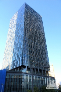 Dai-Nagoya_Building_(2015-10-08)