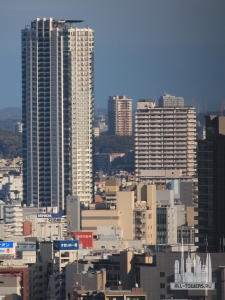 Grande_maison_Ikeshita_the_tower_and_SUNCREA_Ikeshita_from_Nagoya_TV_Tower